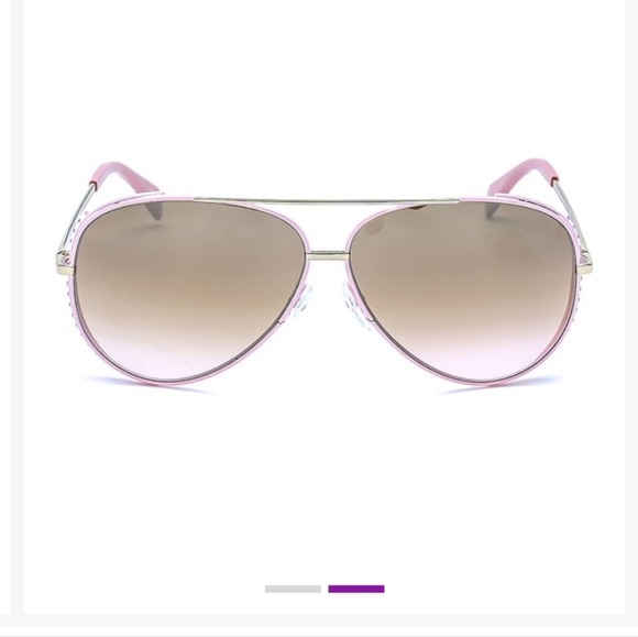 Moschino Accessories - 💗💫MOSCHINO💫💗Aviator sunglasses